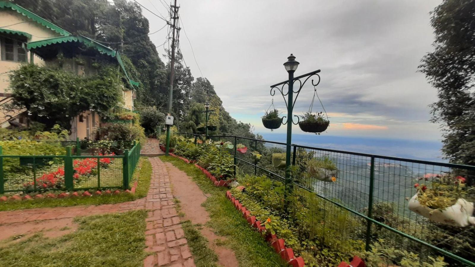 La Villa Bethany Мусори Екстериор снимка